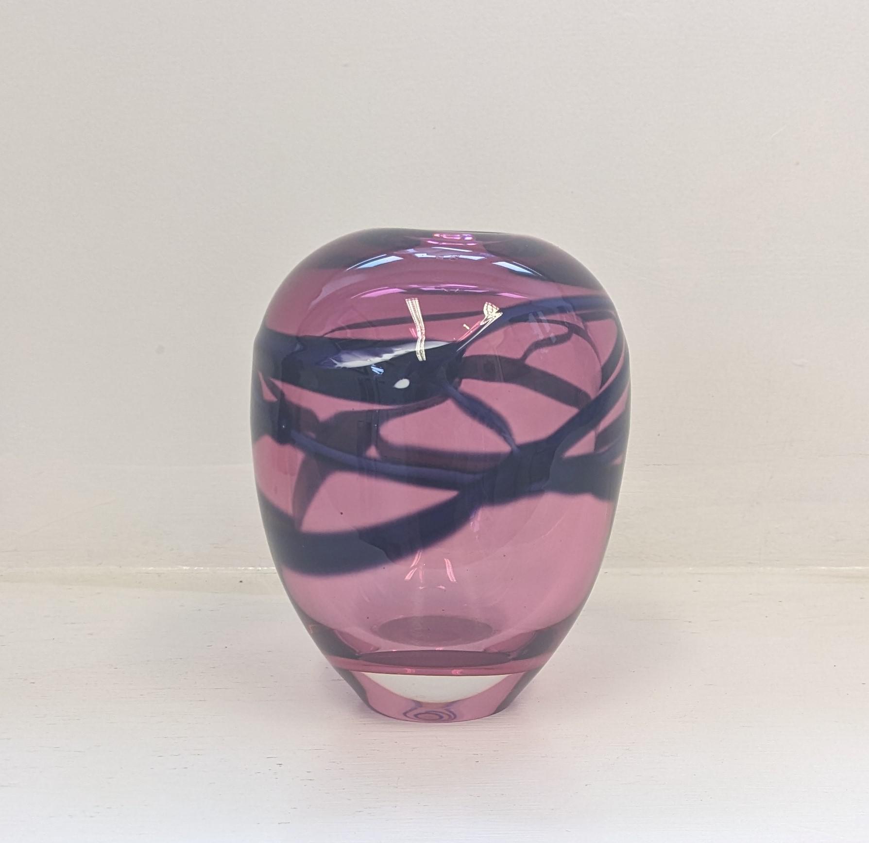 Swirl Vase in Gold Ruby and Amethyst