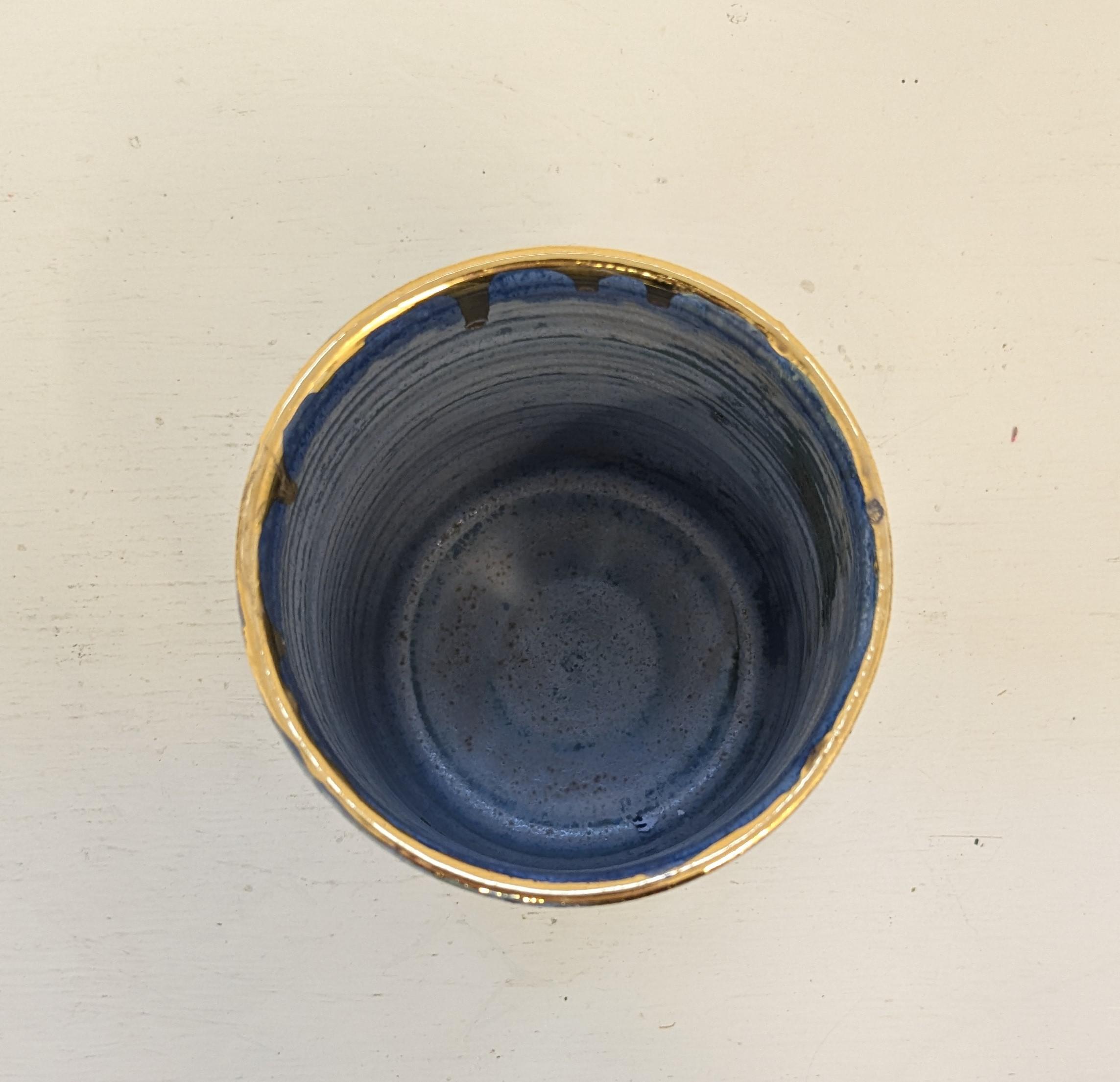 Vase - straight sides