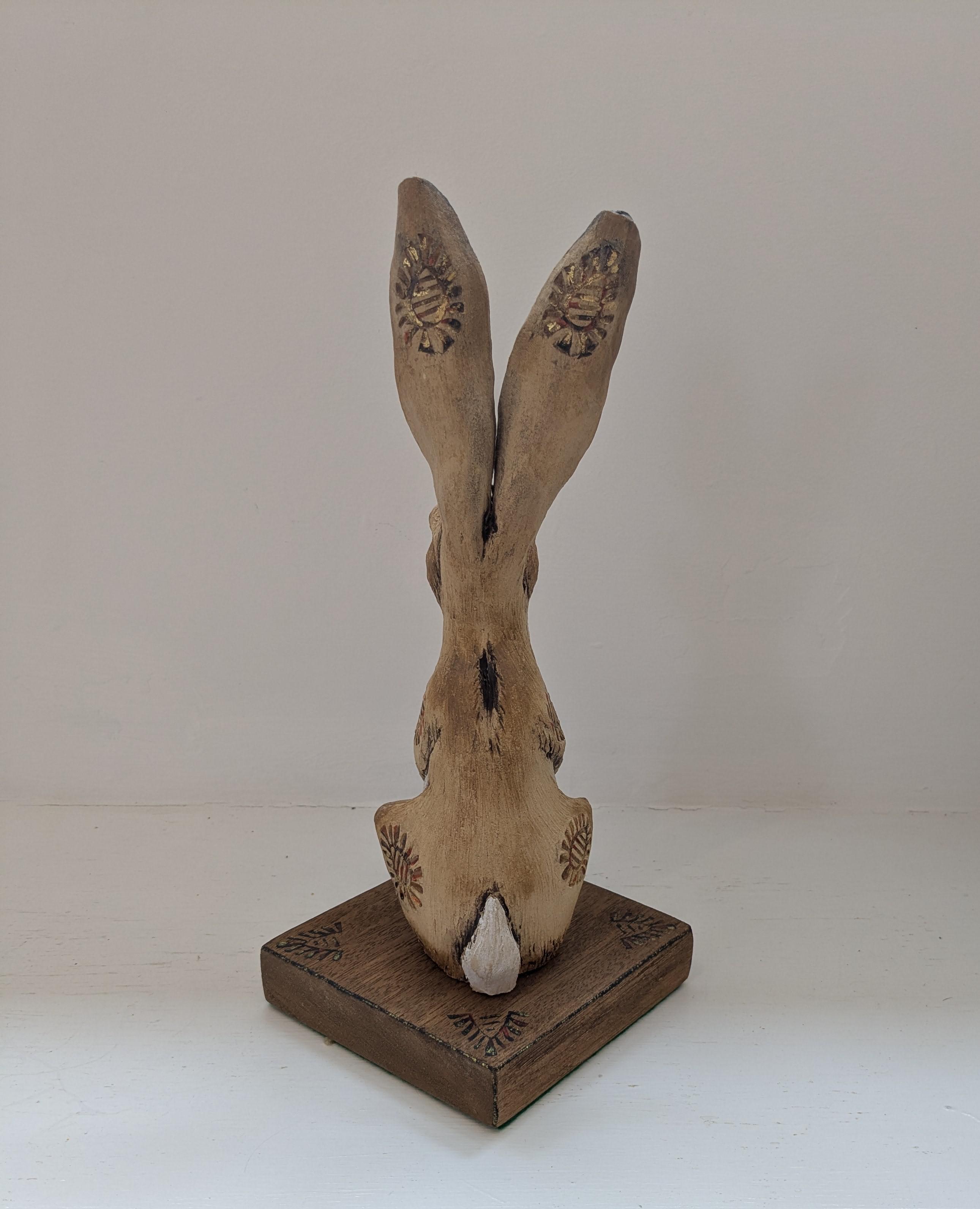 Watching Hare