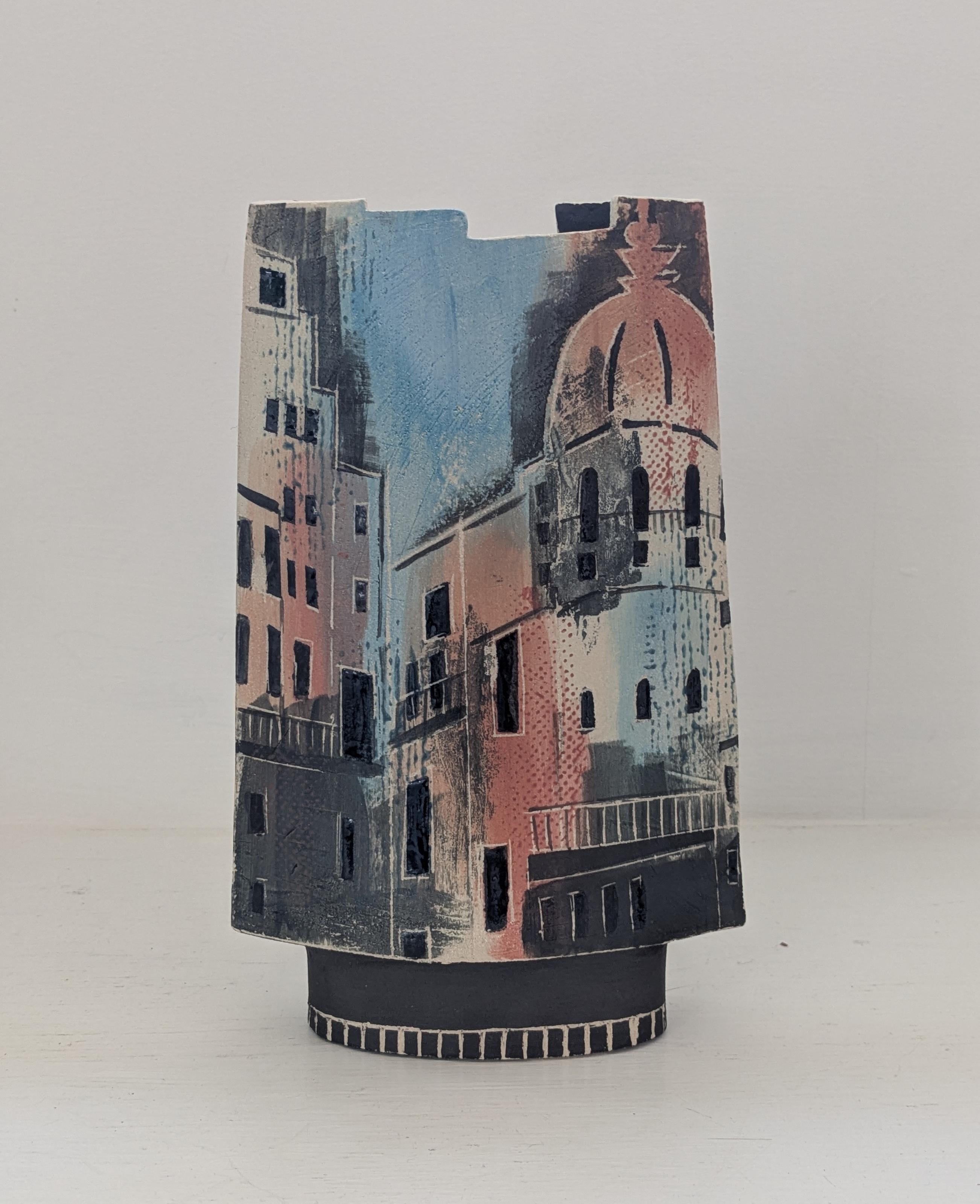 Large Vernazza Vessel - LC29