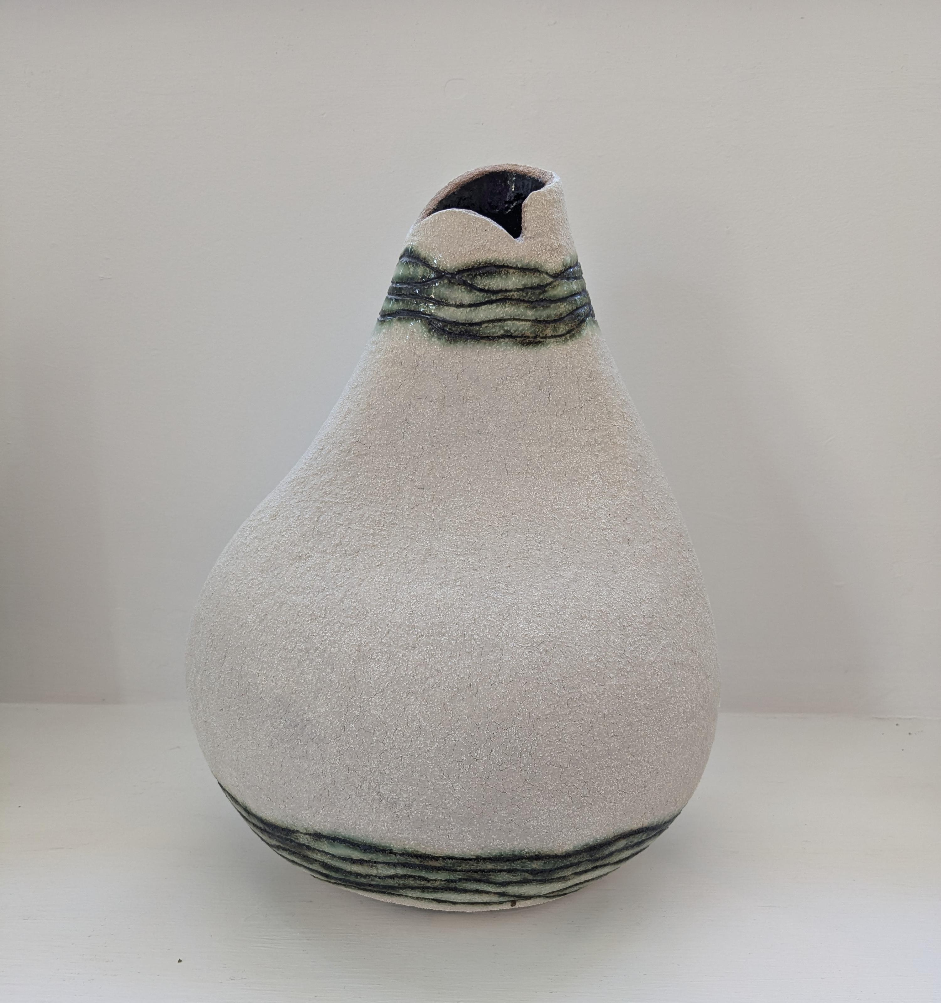 Large Cream Texture Vessel