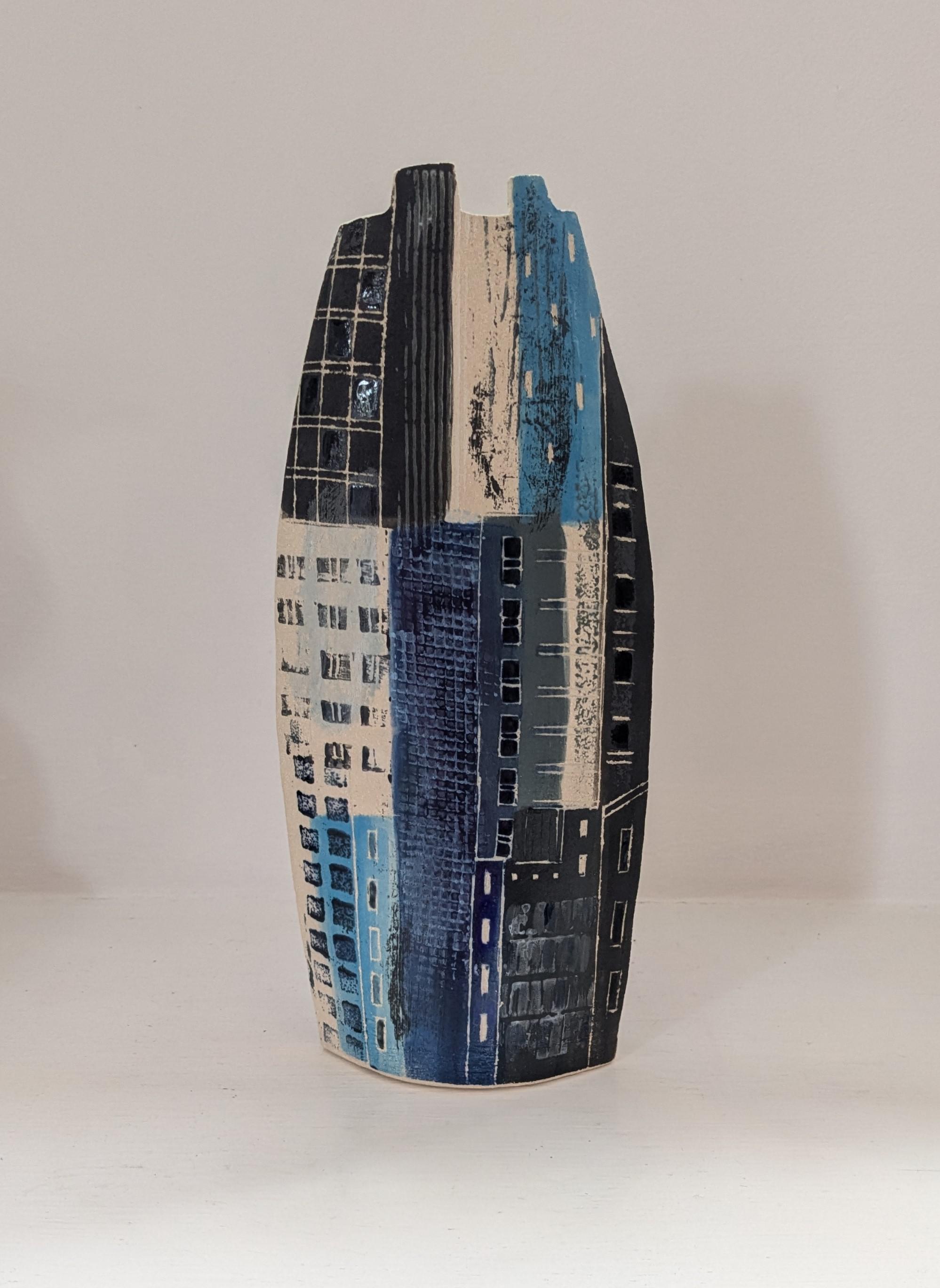Flat New York Blue Vessel