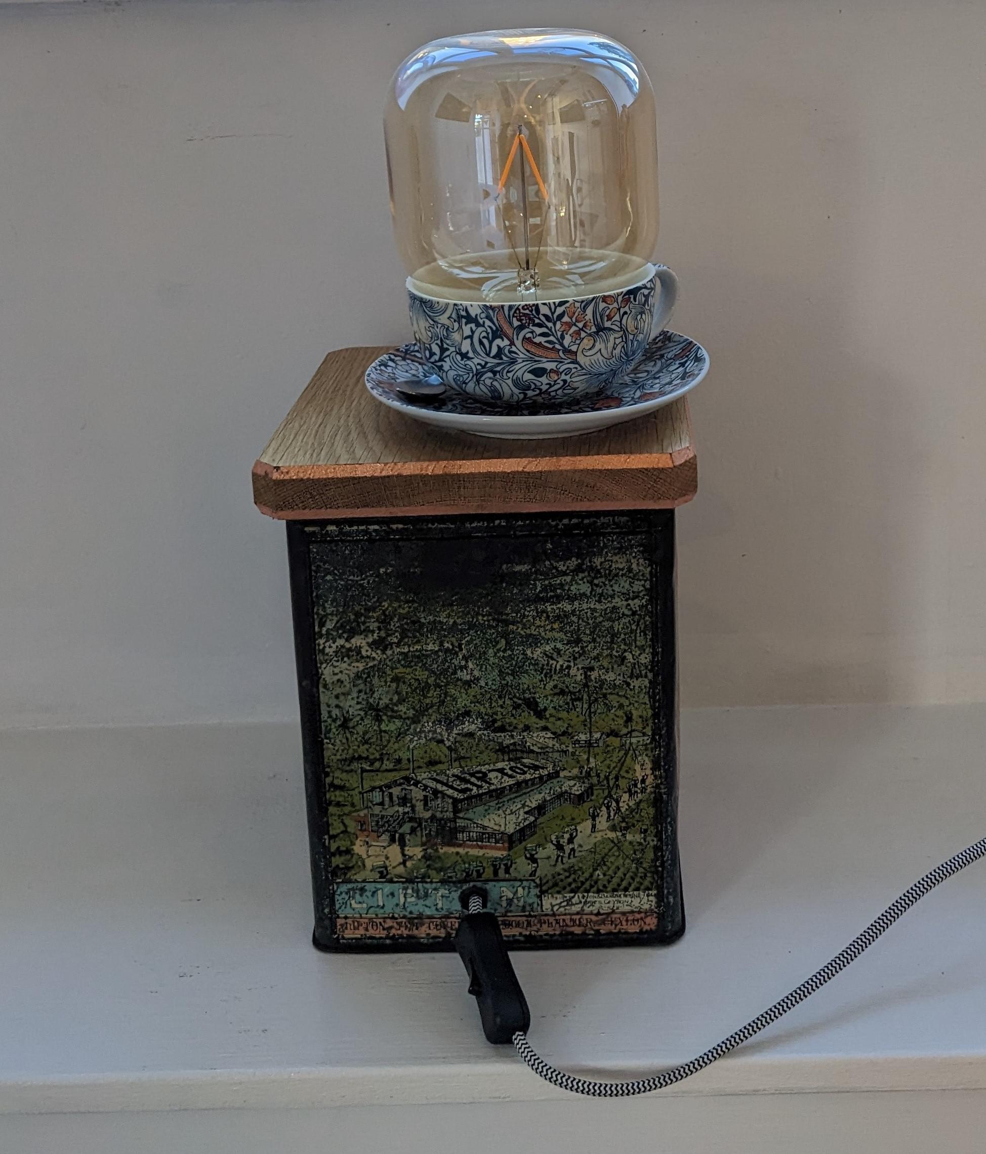 Liptons Lamp