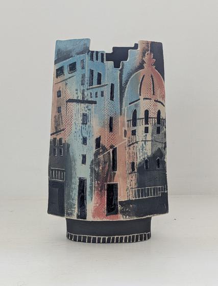 Large Vernazza Vessel - LC29