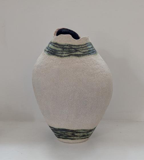 Large Cream Texture Vessel