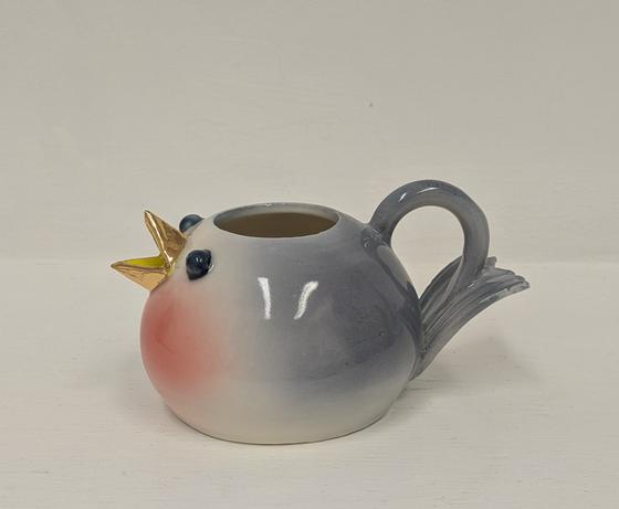 Robin Jug